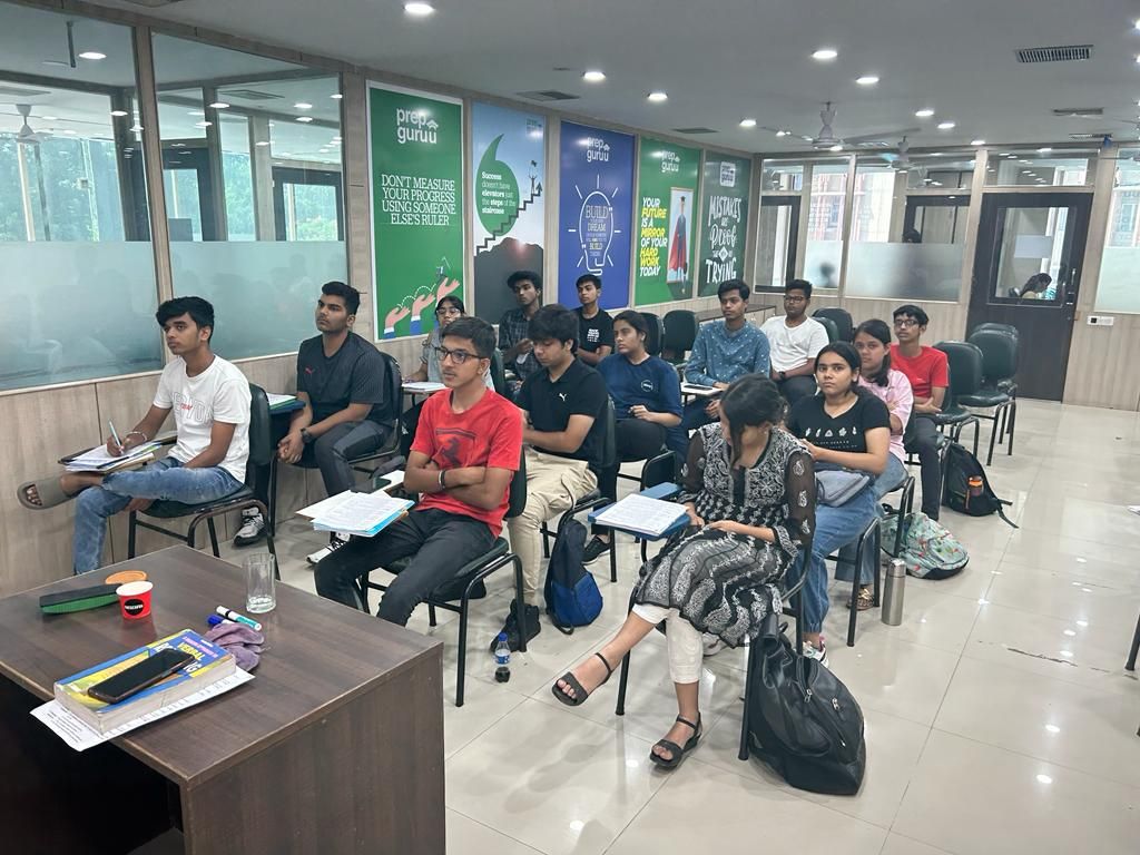 Best CLAT Coaching Near Me | Law Prep Tutorial - Ace Your Exam