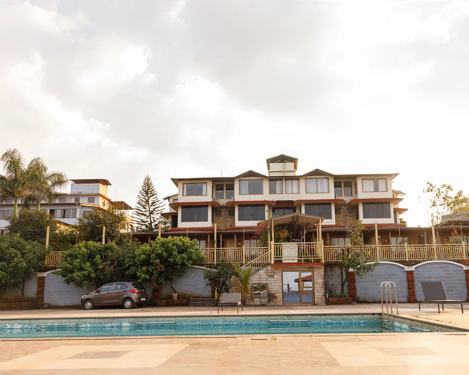 Best Hotels in Mahabaleshwar for Family