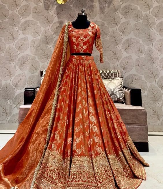 Lehengas of Banarasi Silk Are Designed for Magnificent Traditional Wedding Attire