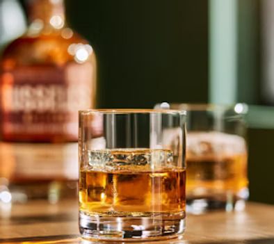 Planning Bourbon Distillery Tours Near Me? Visit Frankfort!