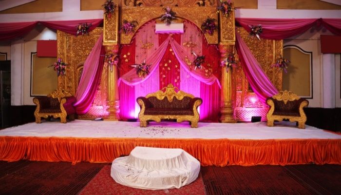 Best Banquet Hall Near Delhi for Weddings & Events | Yellow Tree Farms