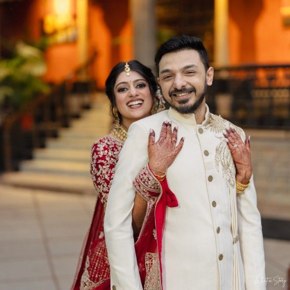 Crafting Timeless Wedding Tales