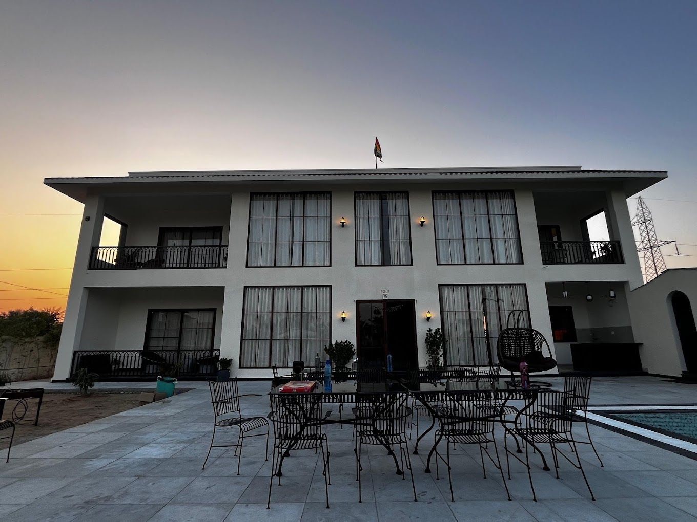 ???? The Ambition Farms – A Perfect Farmstay & Pool Party Destination in Jaipur ????