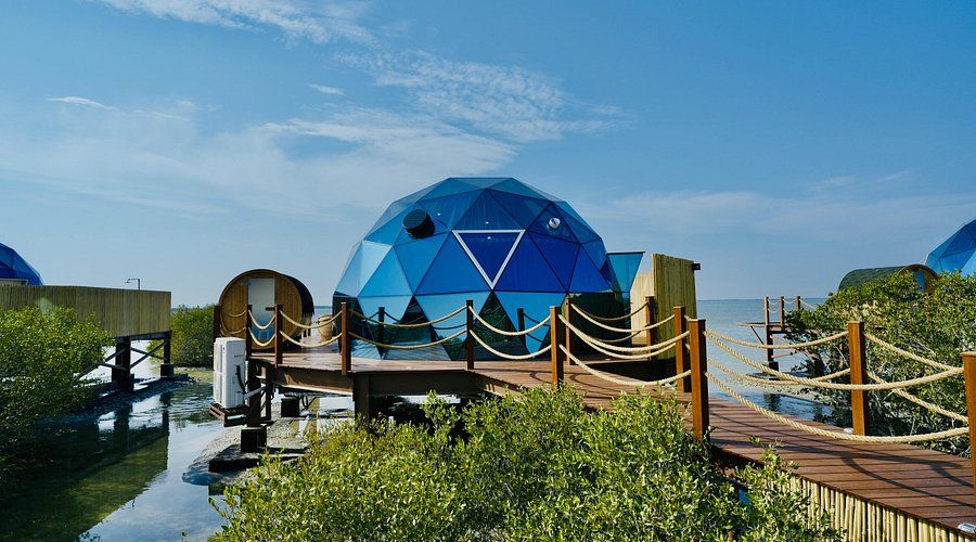 Best Resorts for Honeymoons Dubai | Beach Resort in Dubai