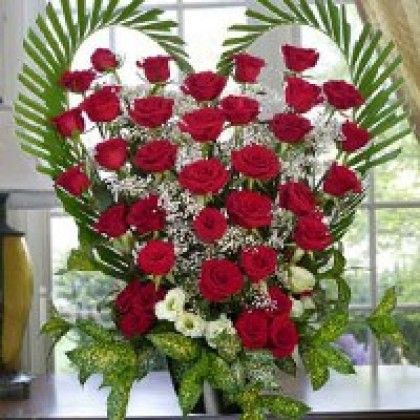 Order Online Lovely Red Rose Basket to Vizag Visakhapatnam