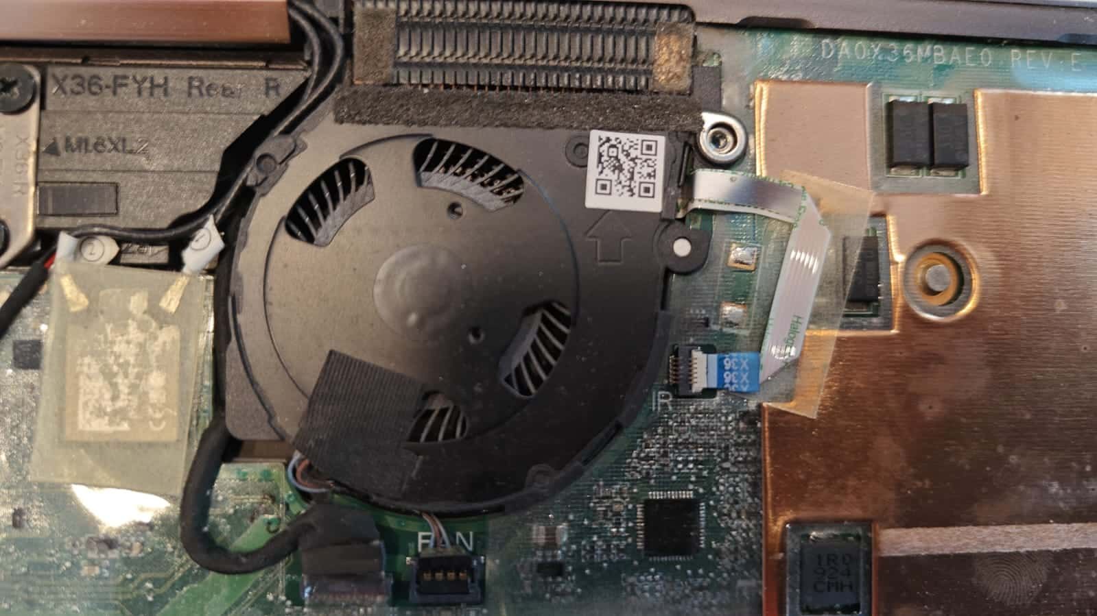 Dell HP Service Center | Best Laptop Service Center in Himayatnagar, Hyderabad