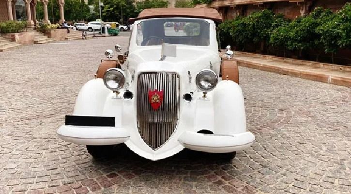 Maharaja Tempo Traveller for Wedding Hire