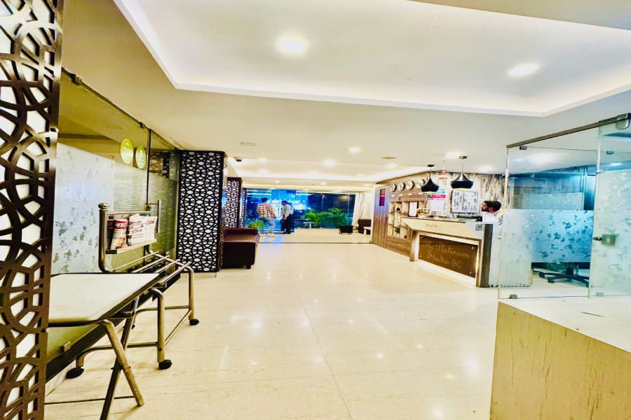 Looking for the Best Hotels in Newtown Kolkata? Enjoy a Relaxing Stay With Pool Access