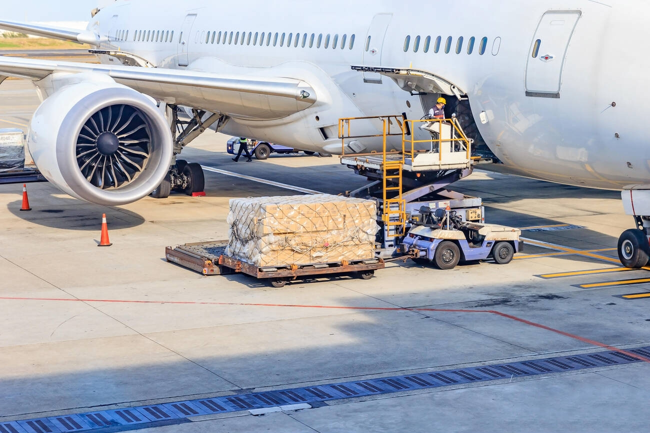 Why air freight services ensure fast deliveries