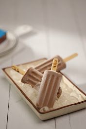 Grab your treat from Peni Ice Candy Aluva