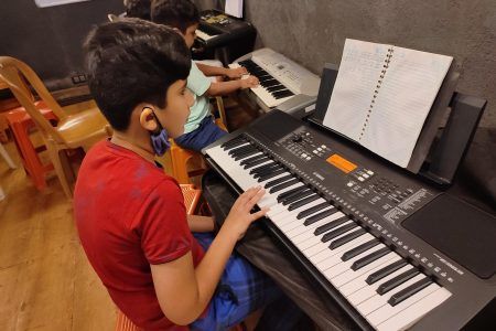 Keyboard classes in Wadala