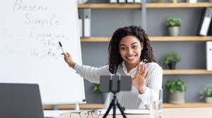 Beyond the Books: How 2025 Nursing Students Are Redefining Academic Excellence and Online Learning Success