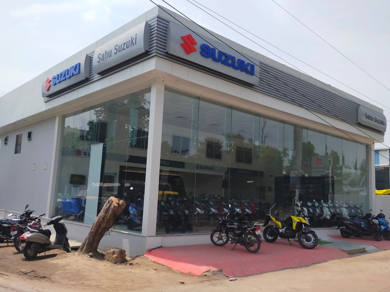 Suzuki motorcycle (Sahu Suzuki) showrooms in Lucknow