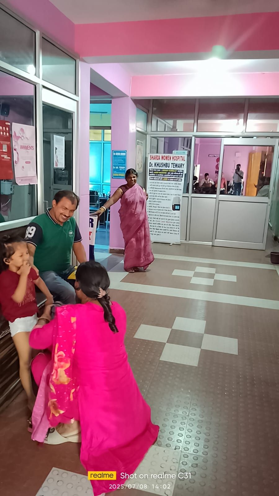 9801066102 -gynaecologist in patna - top 5 gynaecologist in patna - best gynaecologist hospital in patna - gynaecologist hospital in patna