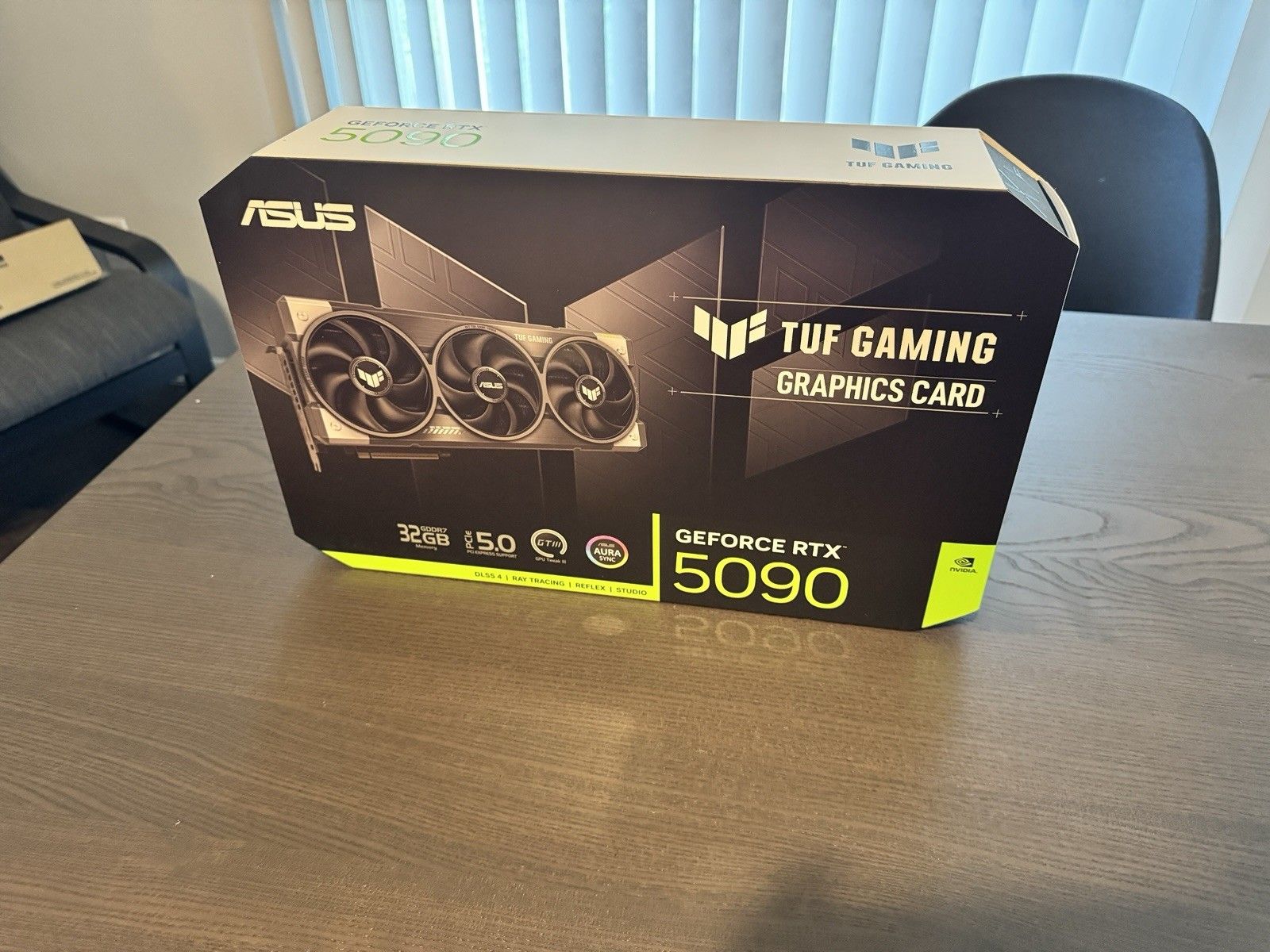 ORIGINAL ASUS GEFORCE RTX  5090 TUF GAMING OC EDITION GRAPHICS GAMING CARD+WARRANTY
