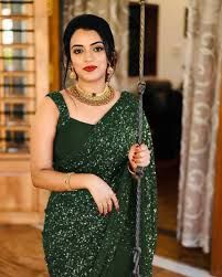 Designer Bridal Sarees For Wedding Day Ceremonies