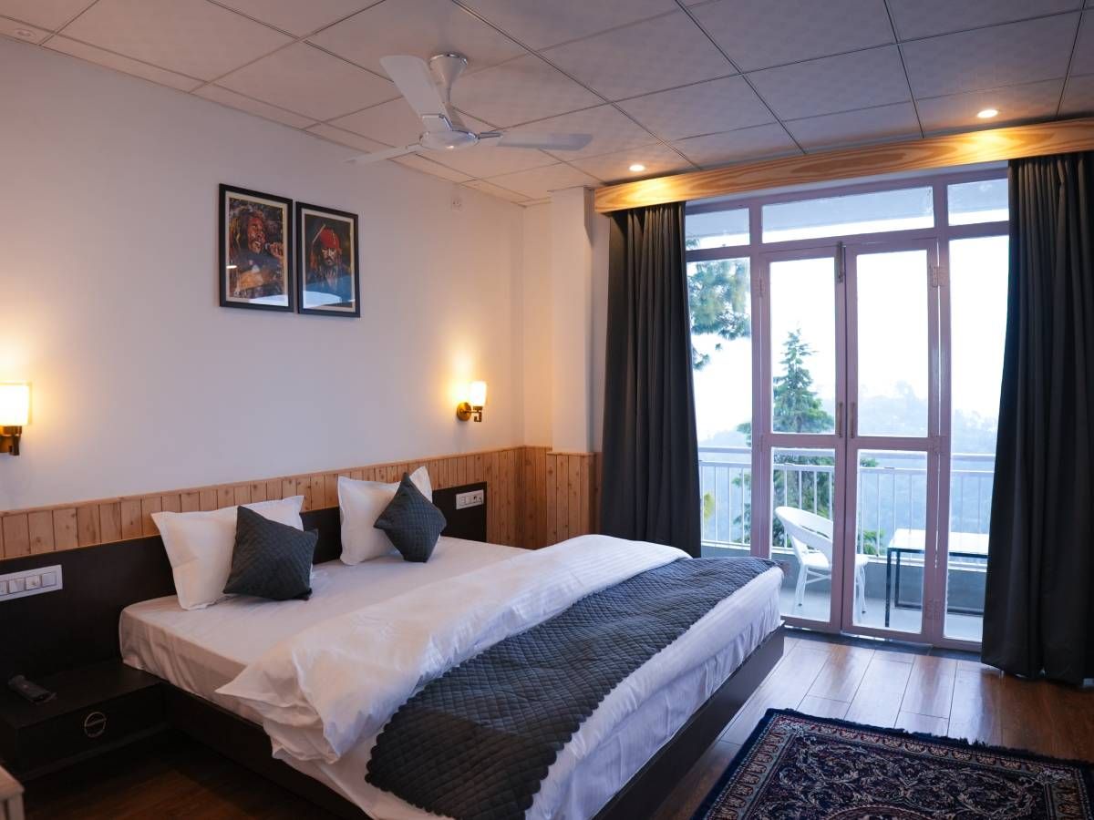 Peaceful Hotel Near Kainchi Dham Neem Karoli Baba Ashram