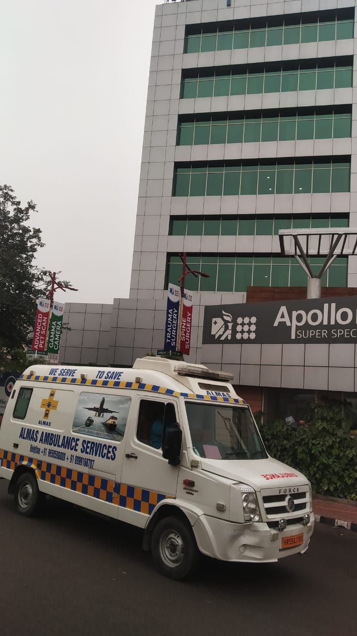 Ambulance Services in Lajpat Nagar, New Delhi