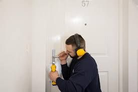 Locksmith@135@